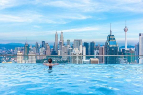 Premium service suites with infinity pool at KLCC
